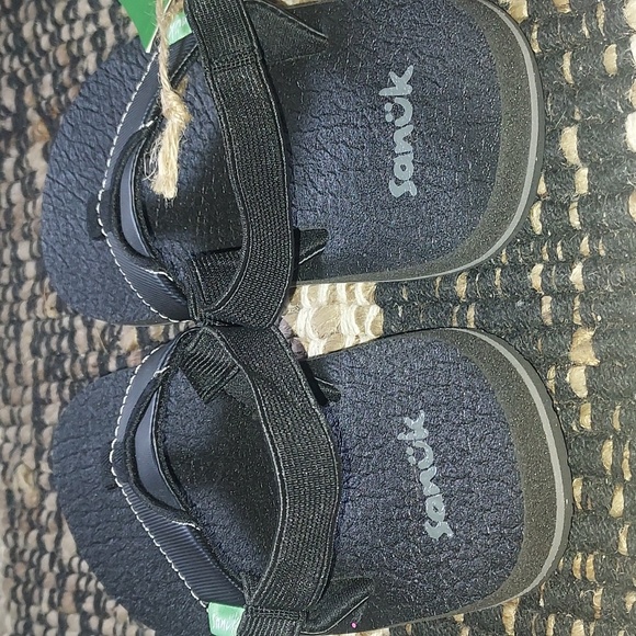 Sanuk  Toodler Boys Sandal NWT - Picture 5 of 9